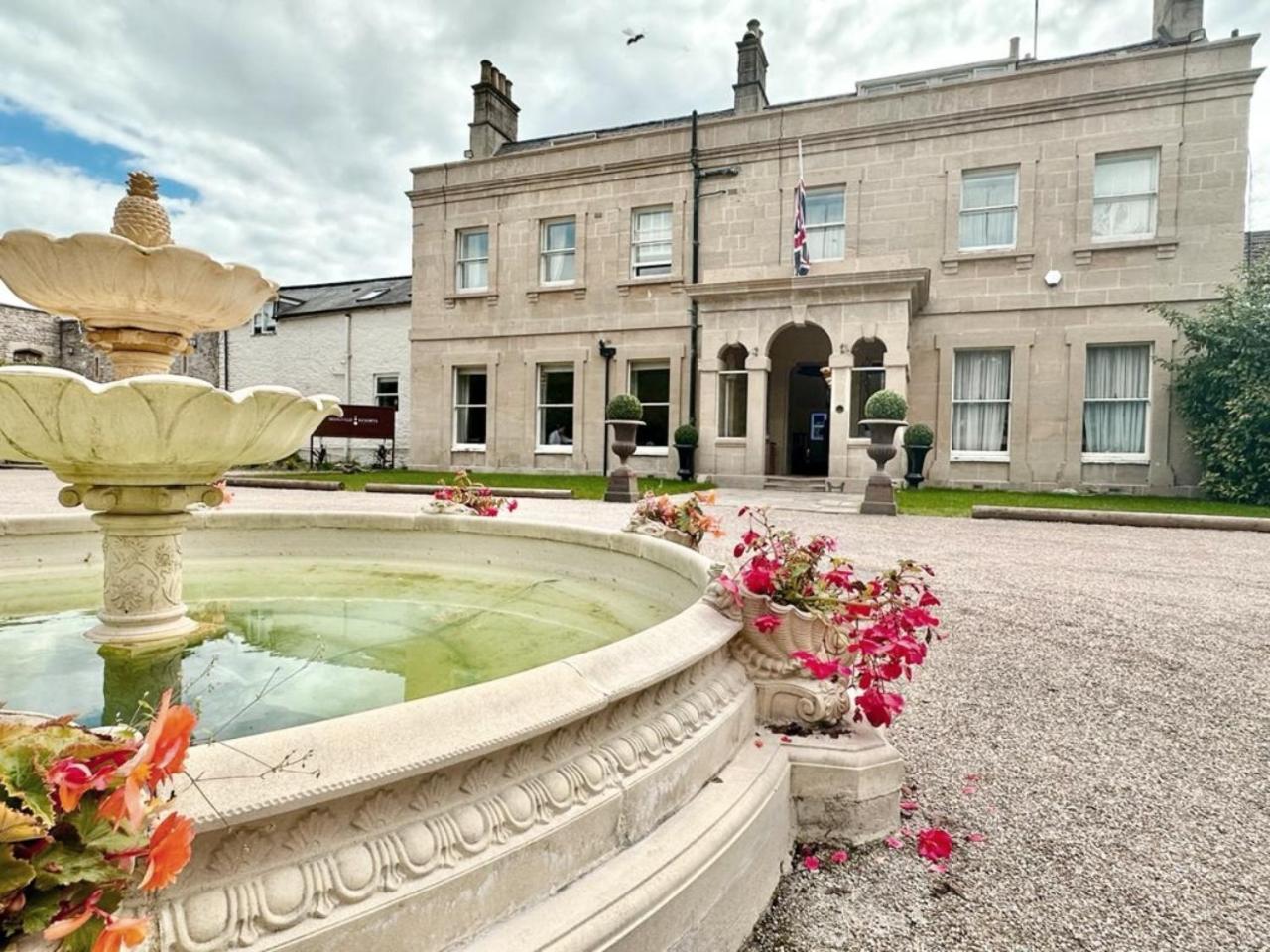 Hotel Montigo Resorts, Somerset Shepton Mallet
